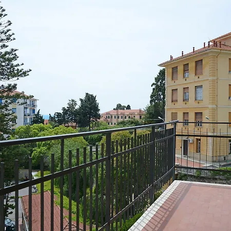 Zoe * Imperia